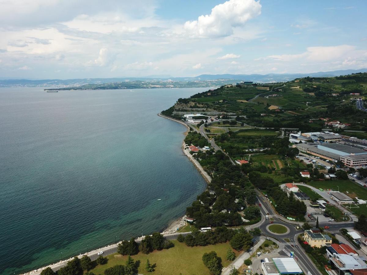 Apartments Villa Sandi อิซอลา ภายนอก รูปภาพ