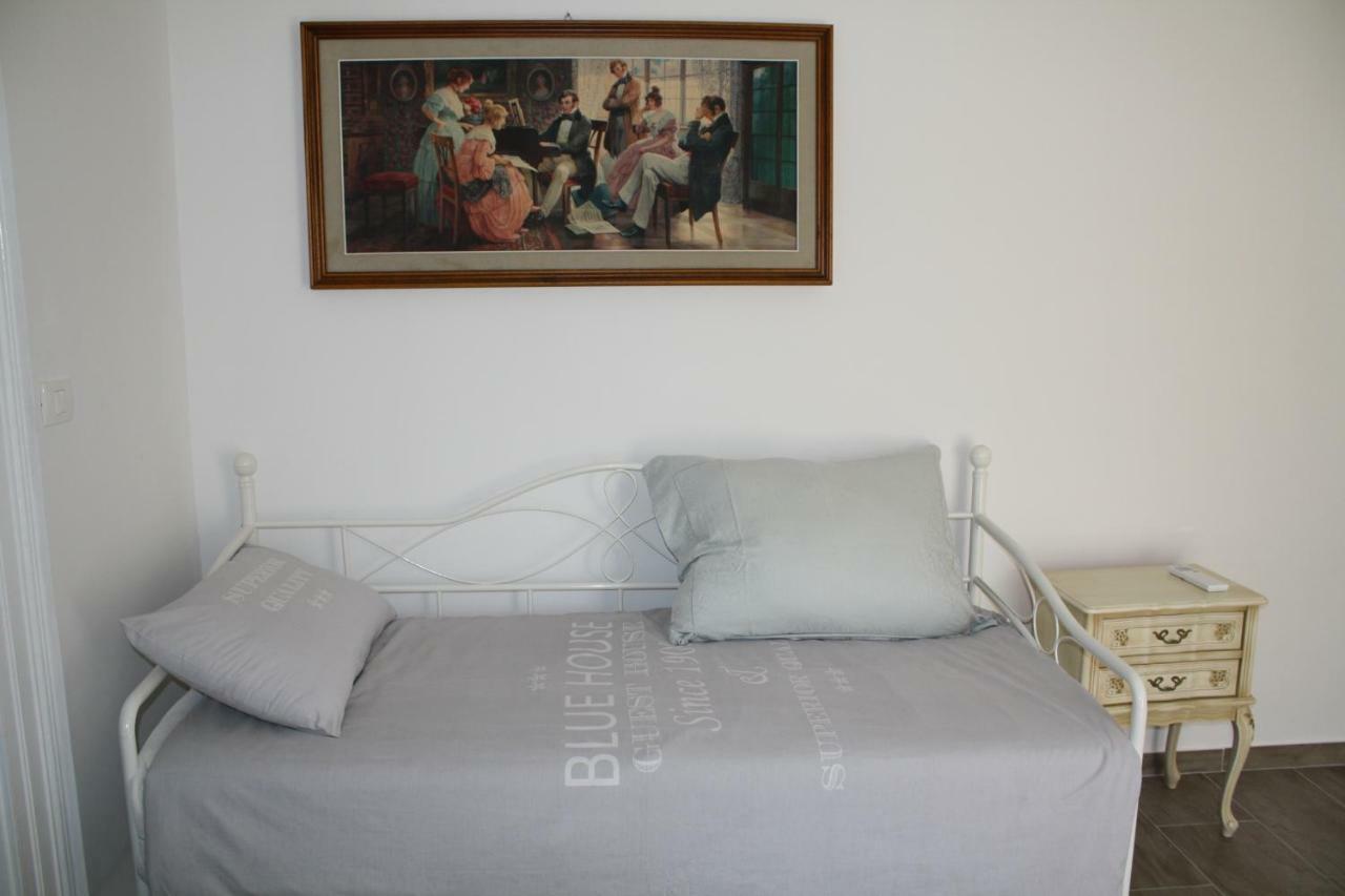 Apartments Villa Sandi อิซอลา ภายนอก รูปภาพ